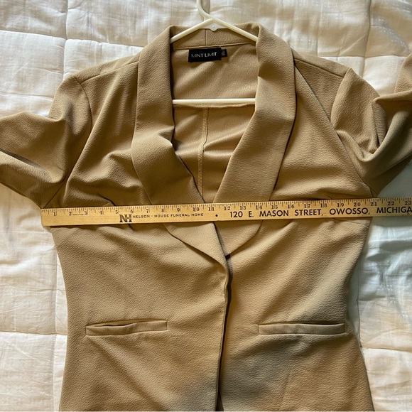 🌸 Tan unlined blazer.  XL.  Excellent used condition. - Picture 6 of 8